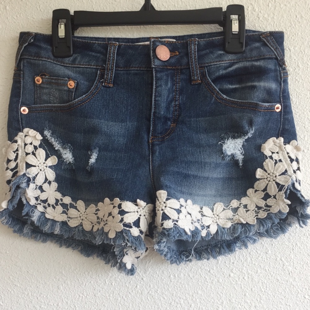 Floral lace lined jean shorts
